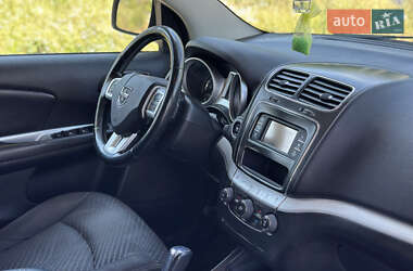 Внедорожник / Кроссовер Dodge Journey 2015 в 
