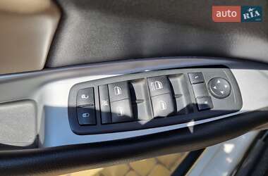 Внедорожник / Кроссовер Dodge Journey 2014 в 