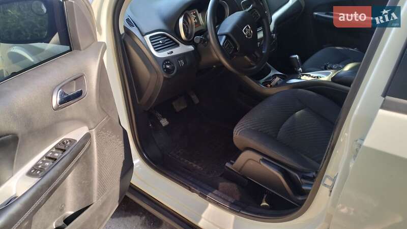 Позашляховик / Кросовер Dodge Journey 2018 в Львові