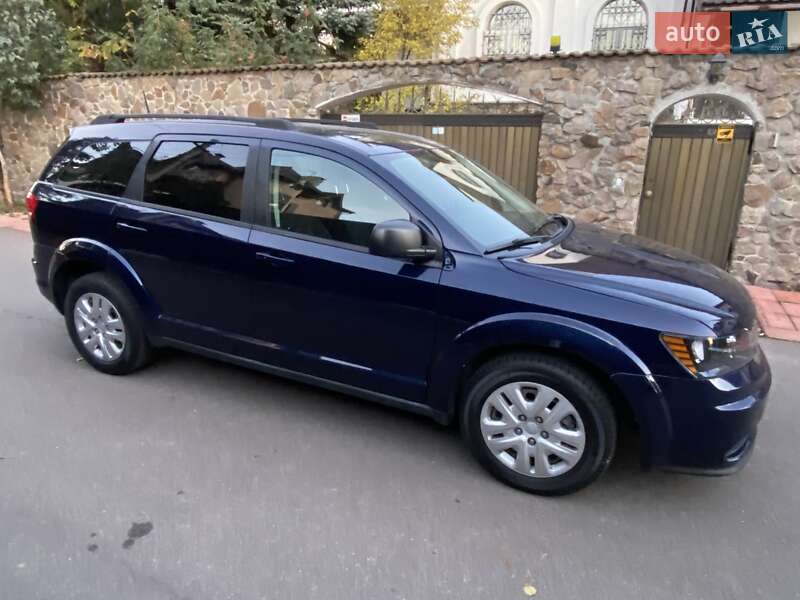 Внедорожник / Кроссовер Dodge Journey 2018 в 