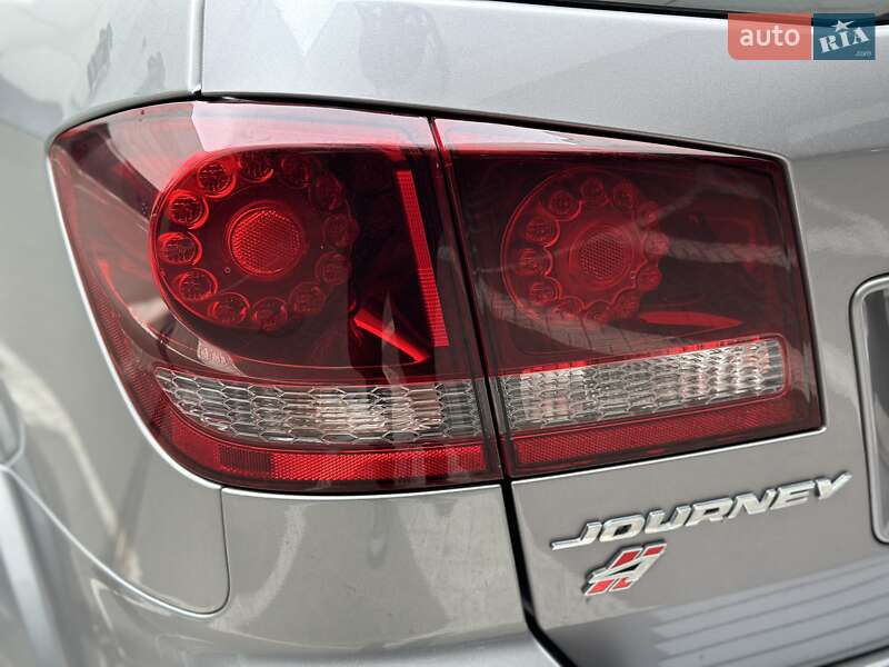 Внедорожник / Кроссовер Dodge Journey 2019 в Киеве