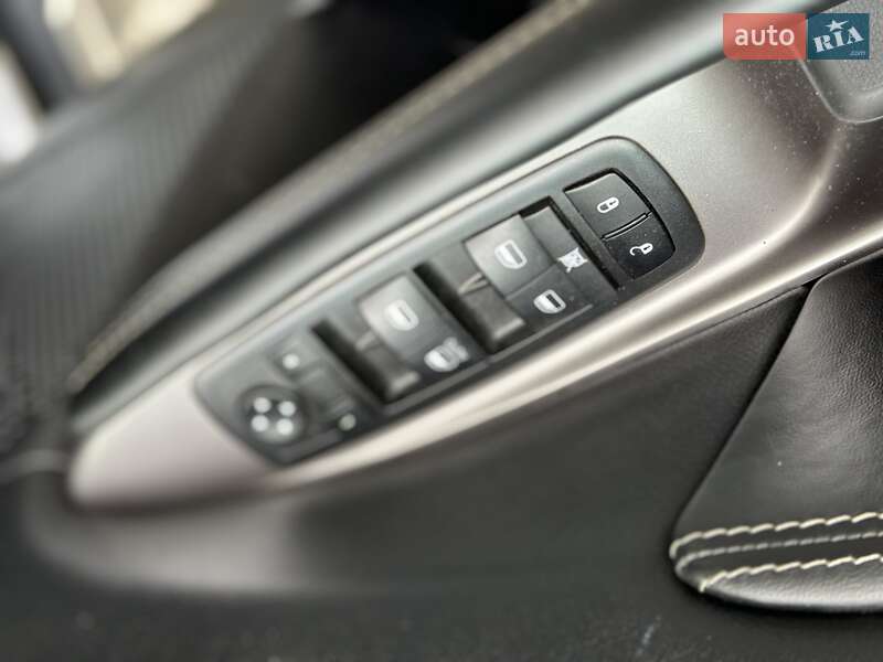 Внедорожник / Кроссовер Dodge Journey 2019 в Киеве