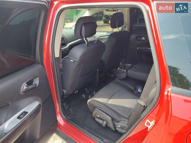 Внедорожник / Кроссовер Dodge Journey 2016 в Лубнах