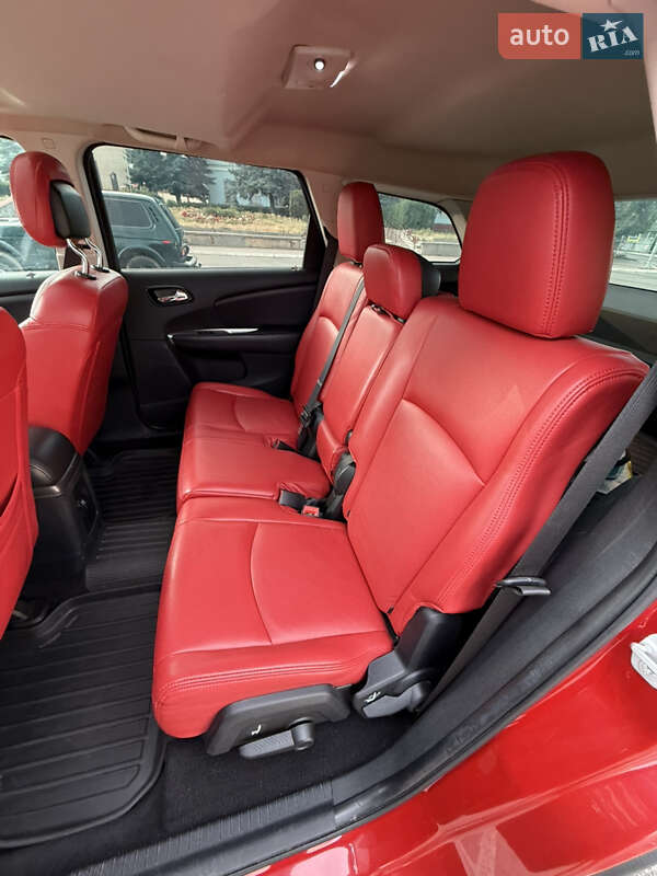 Внедорожник / Кроссовер Dodge Journey 2014 в Львове