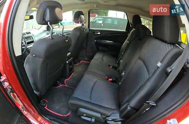 Внедорожник / Кроссовер Dodge Journey 2016 в 