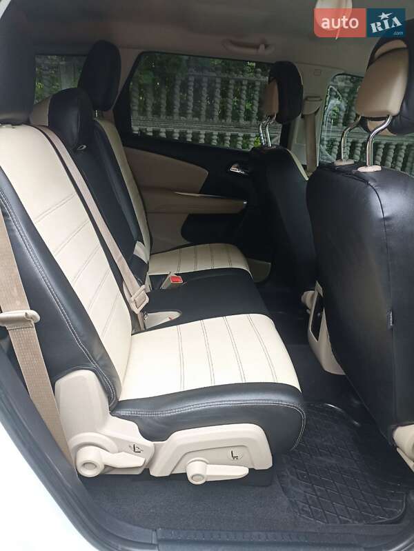Внедорожник / Кроссовер Dodge Journey 2018 в Чернобае