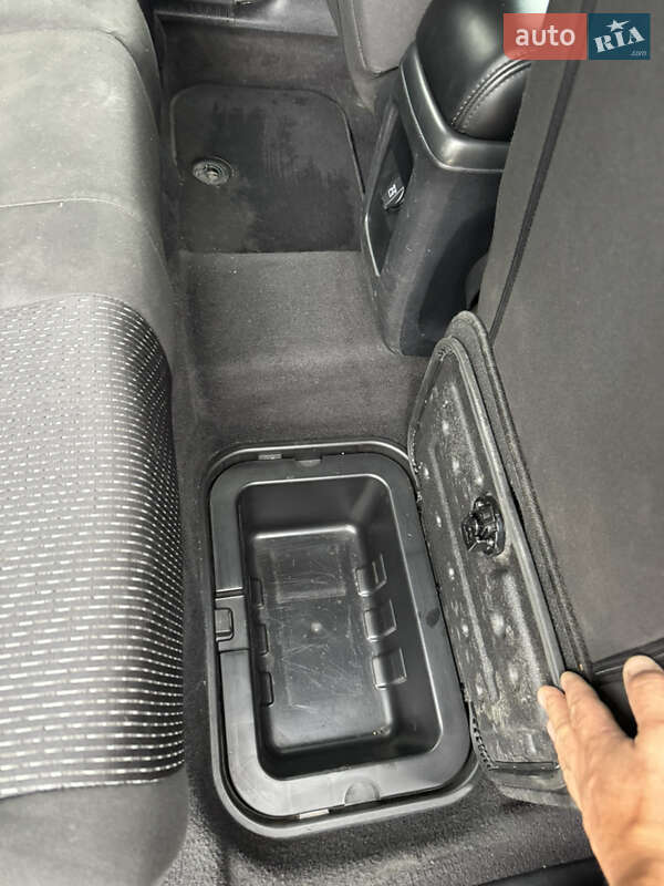 Позашляховик / Кросовер Dodge Journey 2017 в Нововолинську