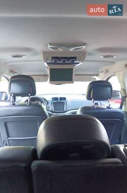 Внедорожник / Кроссовер Dodge Journey 2015 в 