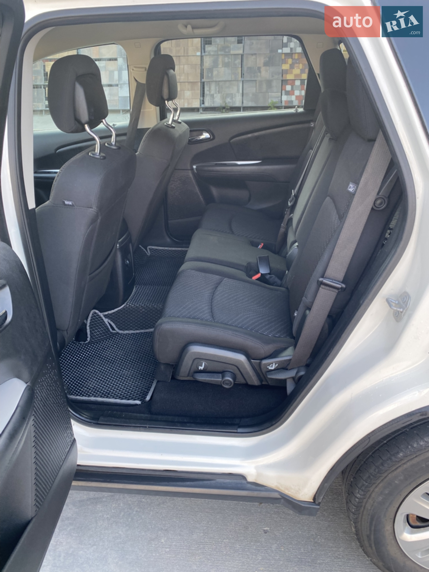 2018 Dodge Journey - мініатюра 11