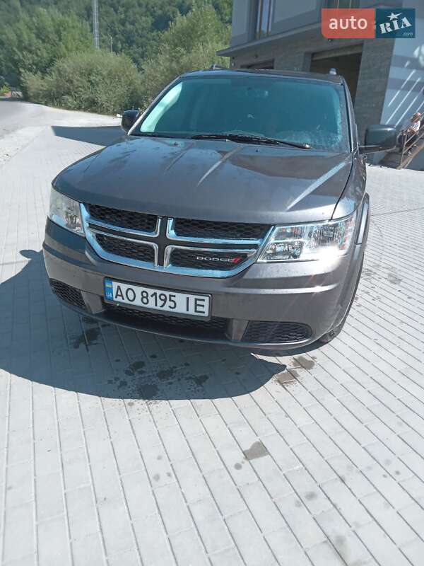 Внедорожник / Кроссовер Dodge Journey 2017 в Рахове