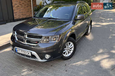 Позашляховик / Кросовер Dodge Journey 2016 в 