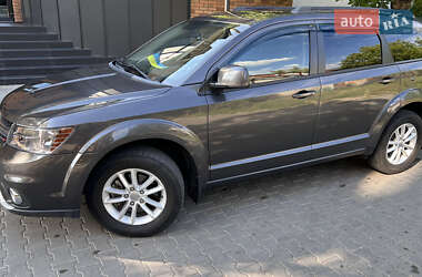Позашляховик / Кросовер Dodge Journey 2016 в 