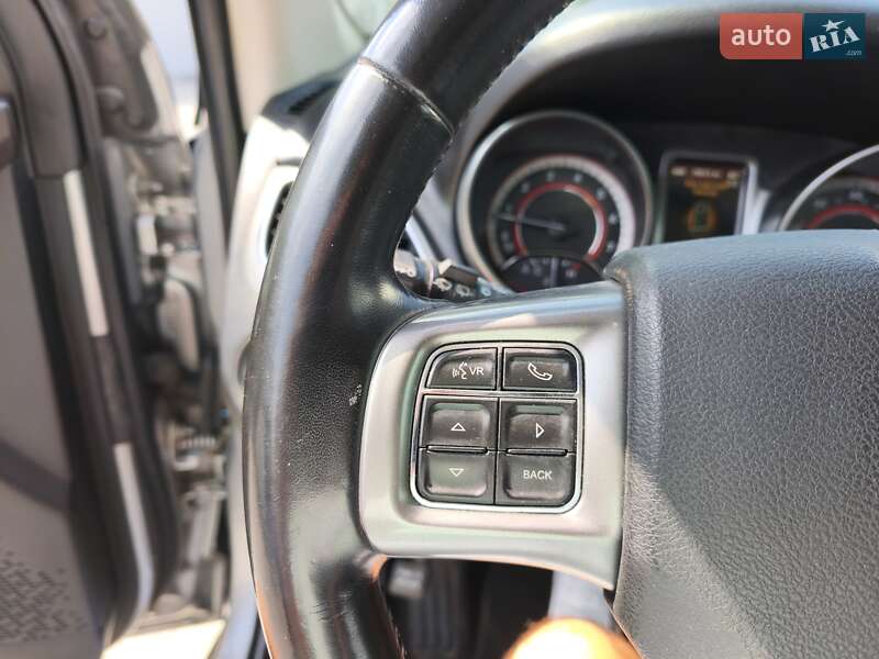 Внедорожник / Кроссовер Dodge Journey 2020 в Днепре