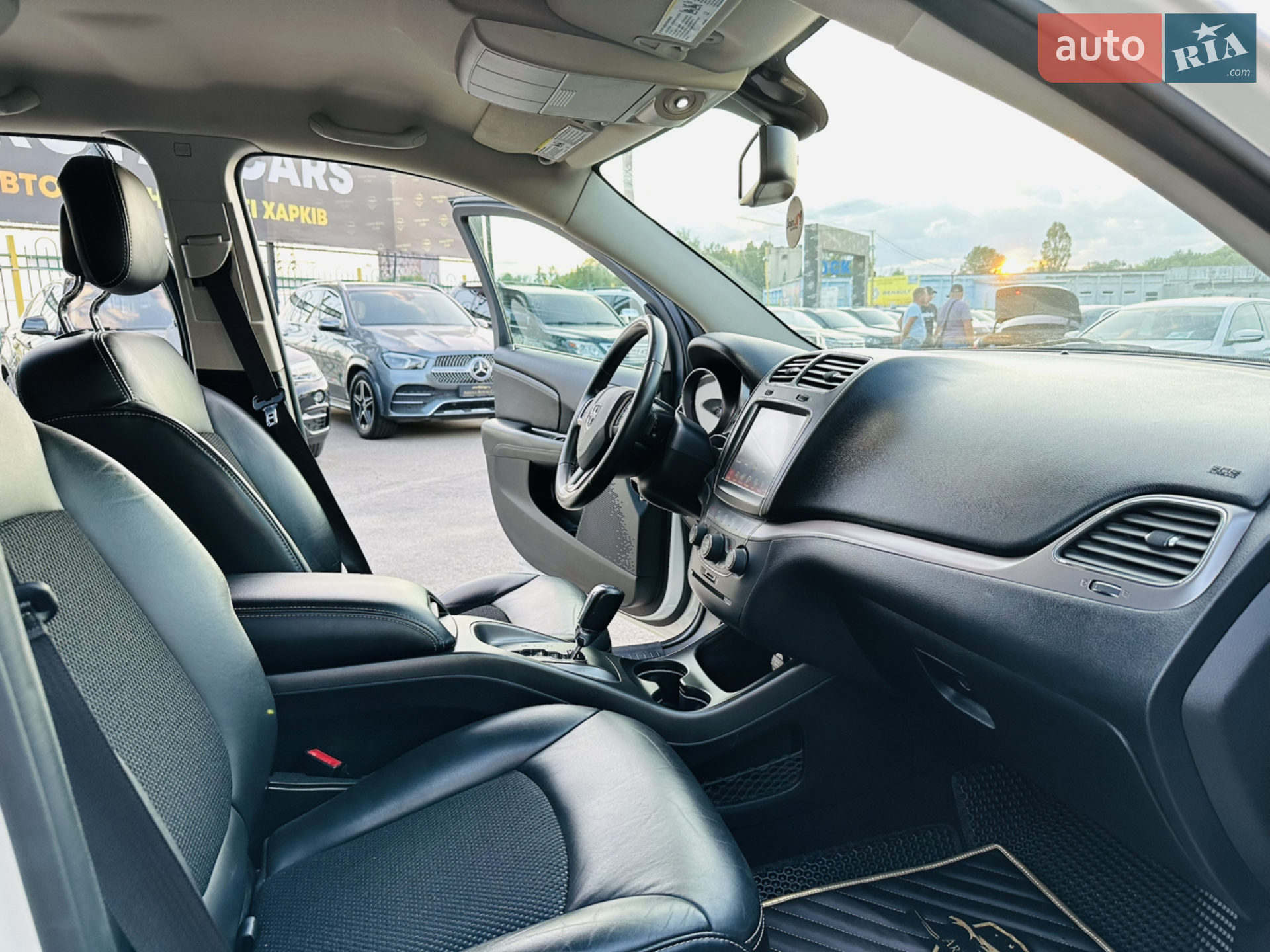 2017 Dodge Journey - мініатюра 24