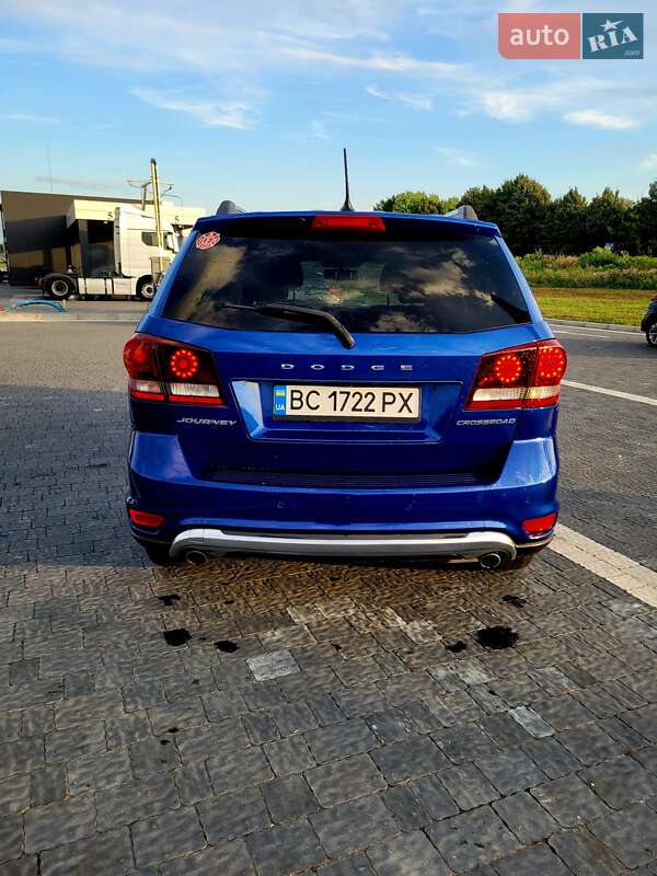 Внедорожник / Кроссовер Dodge Journey 2015 в Львове