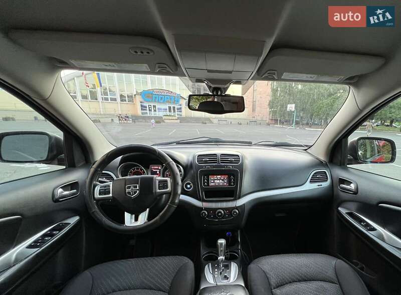 Позашляховик / Кросовер Dodge Journey 2012 в Черкасах