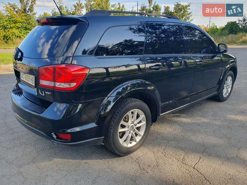 Позашляховик / Кросовер Dodge Journey 2014 в Володимирі фото 11 Позашляховик / Кросовер Dodge Journey 2014 в Володимирі