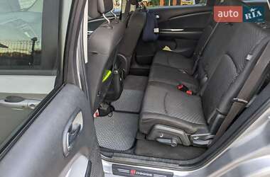 Внедорожник / Кроссовер Dodge Journey 2014 в 