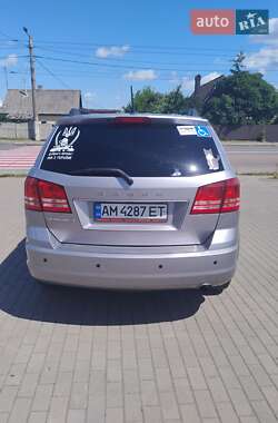 Внедорожник / Кроссовер Dodge Journey 2017 в 