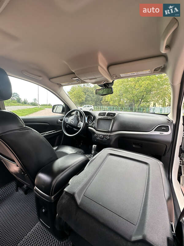 Внедорожник / Кроссовер Dodge Journey 2014 в Ивано-Франковске фото 43 Внедорожник / Кроссовер Dodge Journey 2014 в Ивано-Франковске
