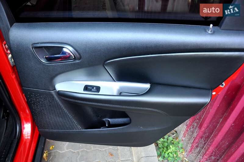 Внедорожник / Кроссовер Dodge Journey 2018 в Львове фото 22 Внедорожник / Кроссовер Dodge Journey 2018 в Львове