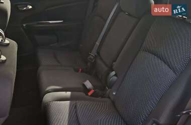 Позашляховик / Кросовер Dodge Journey 2018 в  фото 7 Позашляховик / Кросовер Dodge Journey 2018 в