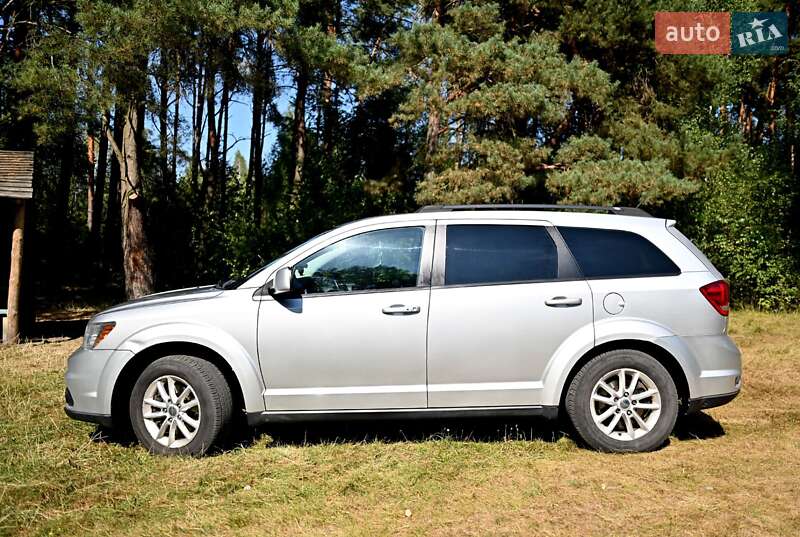 Внедорожник / Кроссовер Dodge Journey 2012 в Любешове