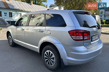 Внедорожник / Кроссовер Dodge Journey 2011 в 