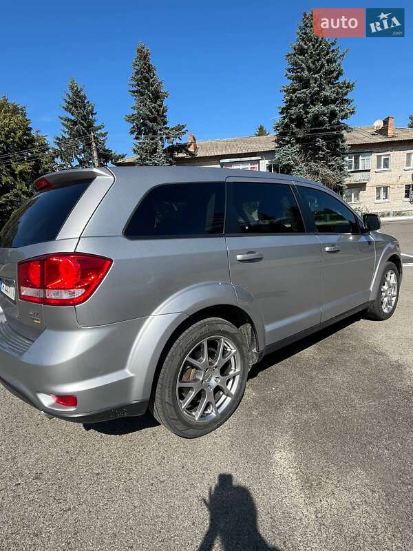 Позашляховик / Кросовер Dodge Journey 2017 в Борисполі фото 19 Позашляховик / Кросовер Dodge Journey 2017 в Борисполі
