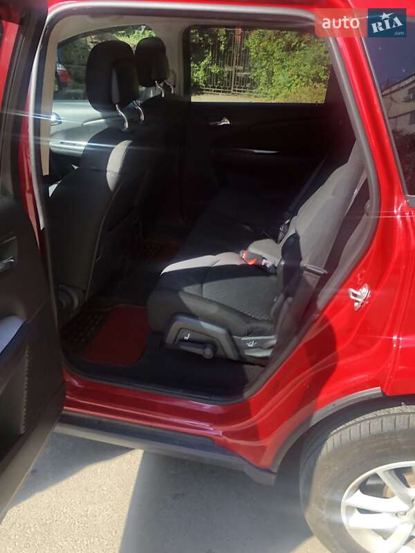 Внедорожник / Кроссовер Dodge Journey 2019 в Киеве