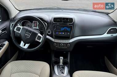 Внедорожник / Кроссовер Dodge Journey 2014 в 