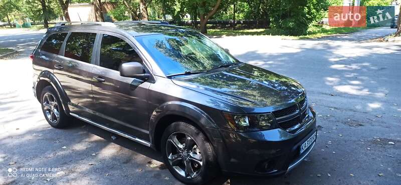 Внедорожник / Кроссовер Dodge Journey 2015 в Тернополе