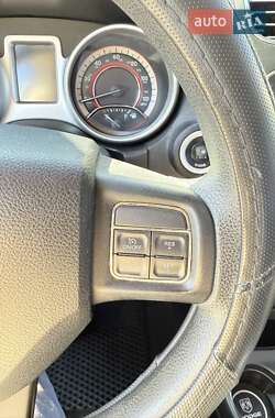 Внедорожник / Кроссовер Dodge Journey 2012 в 