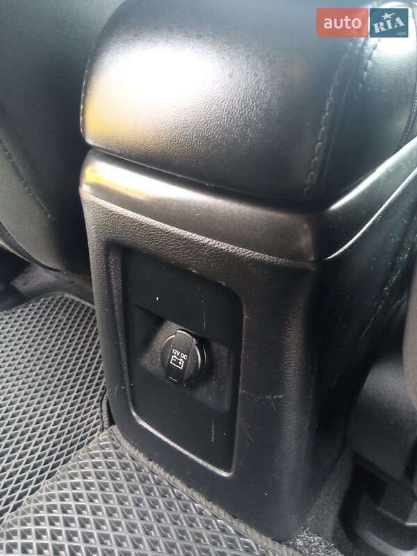 Позашляховик / Кросовер Dodge Journey 2014 в Самборі фото 19 Позашляховик / Кросовер Dodge Journey 2014 в Самборі