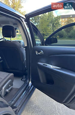 Внедорожник / Кроссовер Dodge Journey 2015 в 