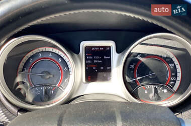 Внедорожник / Кроссовер Dodge Journey 2013 в 