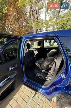 Внедорожник / Кроссовер Dodge Journey 2015 в 