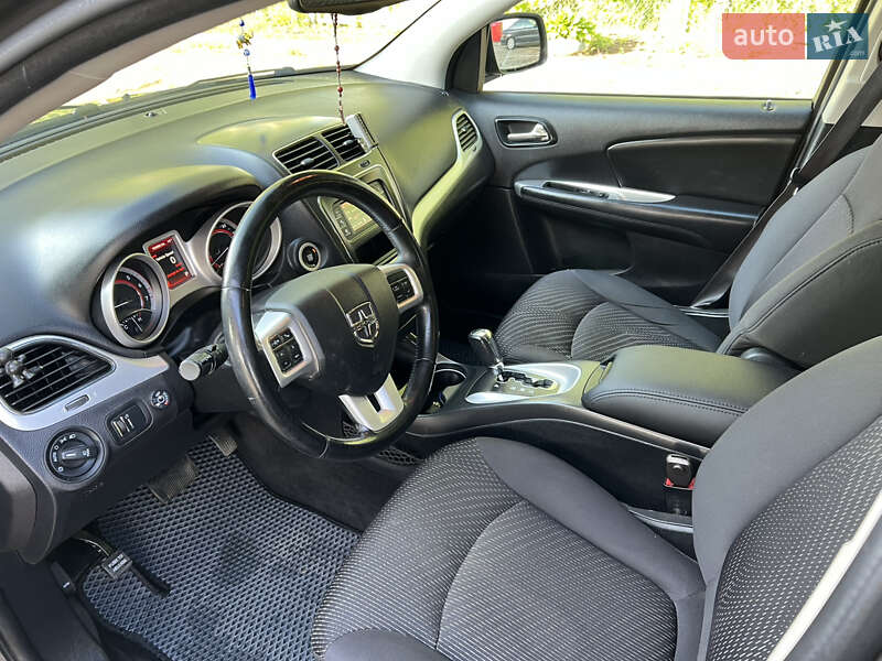 Внедорожник / Кроссовер Dodge Journey 2016 в Самборе