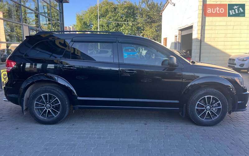 Внедорожник / Кроссовер Dodge Journey 2017 в Ивано-Франковске фото 8 Внедорожник / Кроссовер Dodge Journey 2017 в Ивано-Франковске