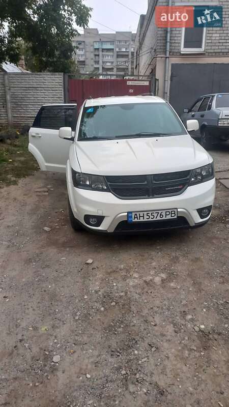 Внедорожник / Кроссовер Dodge Journey 2015 в Александровке