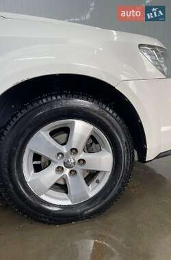Внедорожник / Кроссовер Dodge Journey 2010 в 