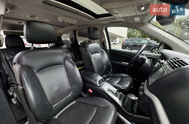Позашляховик / Кросовер Dodge Journey 2018 в  фото 69 Позашляховик / Кросовер Dodge Journey 2018 в
