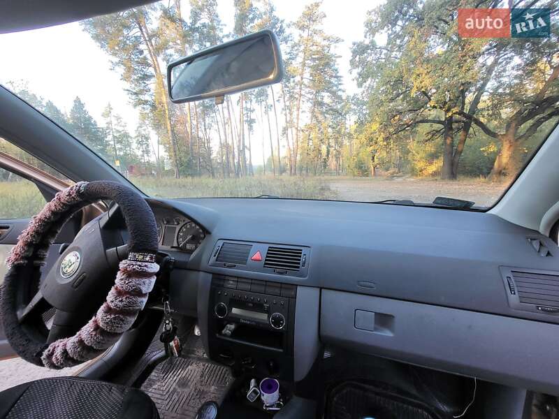 Позашляховик / Кросовер Dodge Journey 2015 в Черкасах