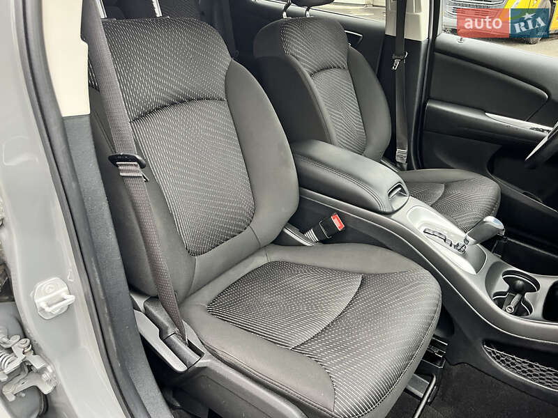 Внедорожник / Кроссовер Dodge Journey 2020 в Василькове