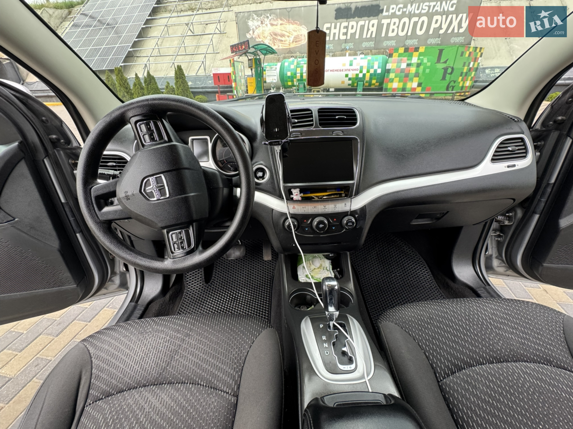2017 Dodge Journey - мініатюра 5