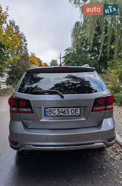 Внедорожник / Кроссовер Dodge Journey 2015 в 