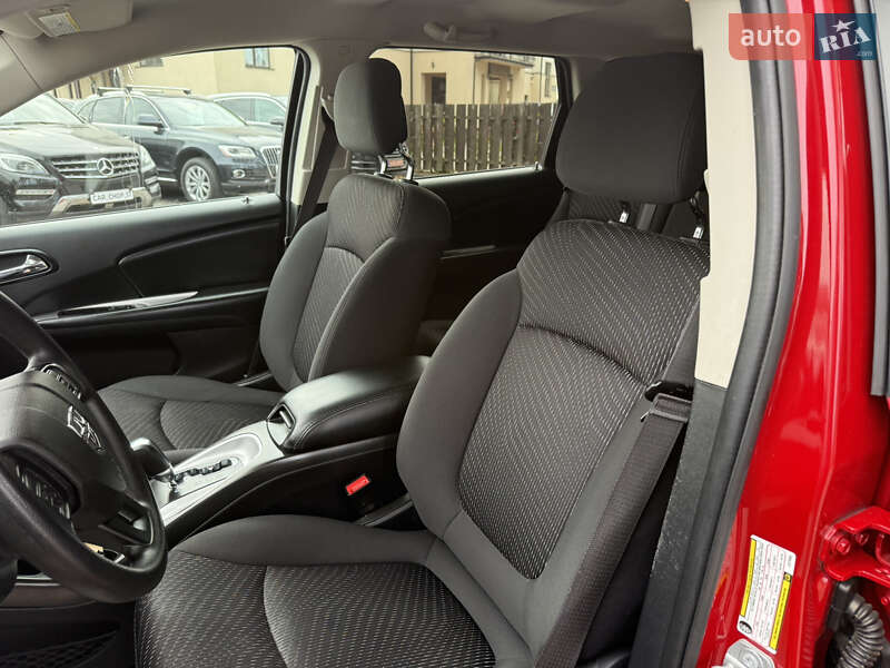 Позашляховик / Кросовер Dodge Journey 2018 в Стрию