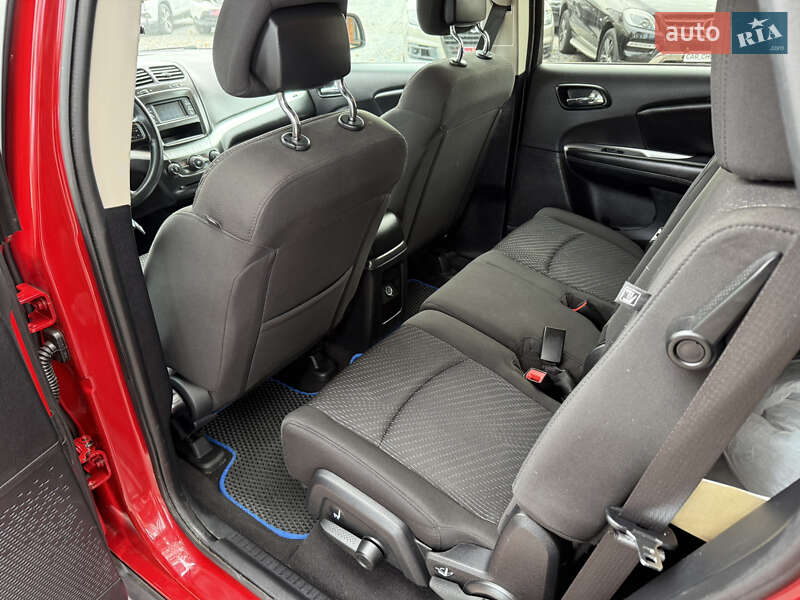 Позашляховик / Кросовер Dodge Journey 2018 в Стрию