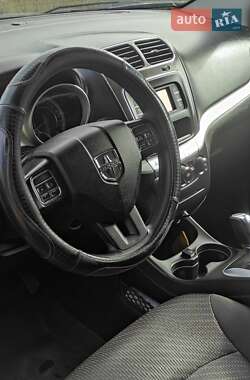 Внедорожник / Кроссовер Dodge Journey 2014 в 