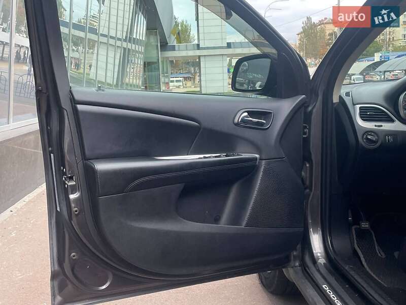 Внедорожник / Кроссовер Dodge Journey 2016 в Киеве